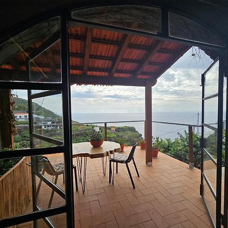 Les Terrasses Suites Calheta  Esterno foto