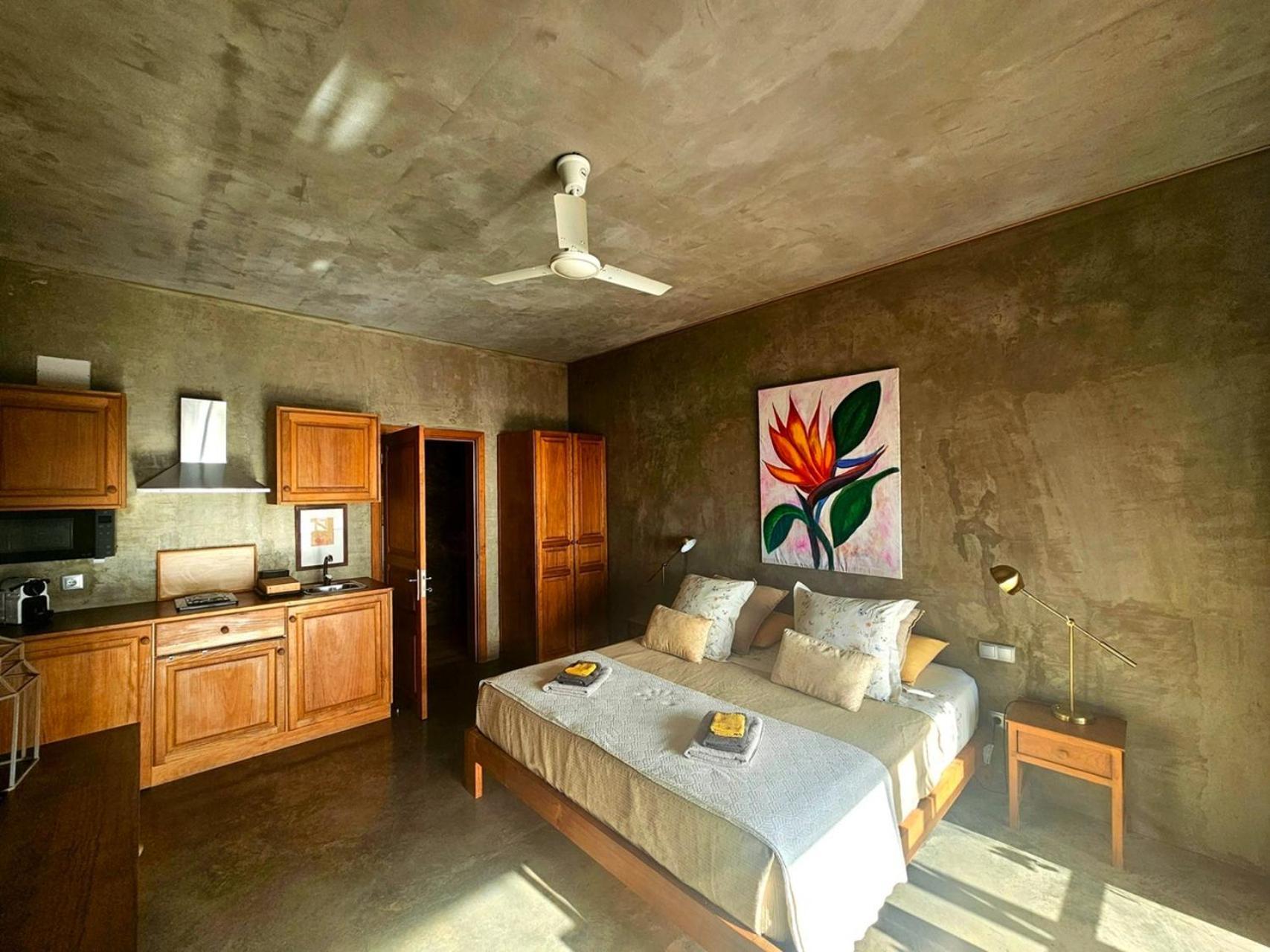 Les Terrasses Suites Calheta  Esterno foto