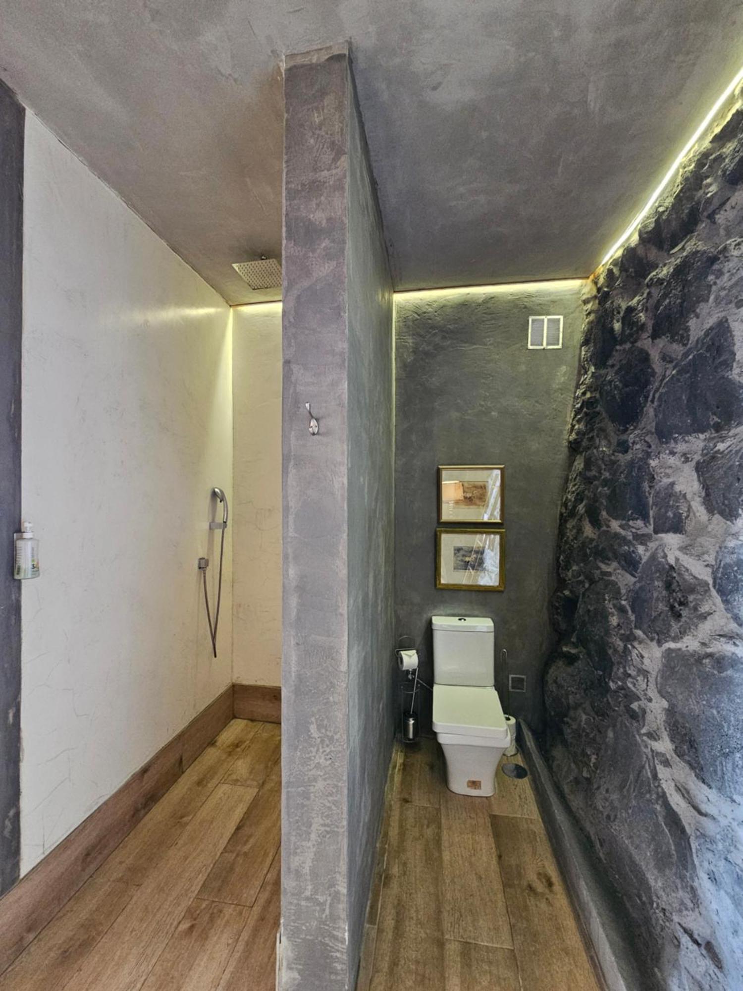 Les Terrasses Suites Calheta  Esterno foto